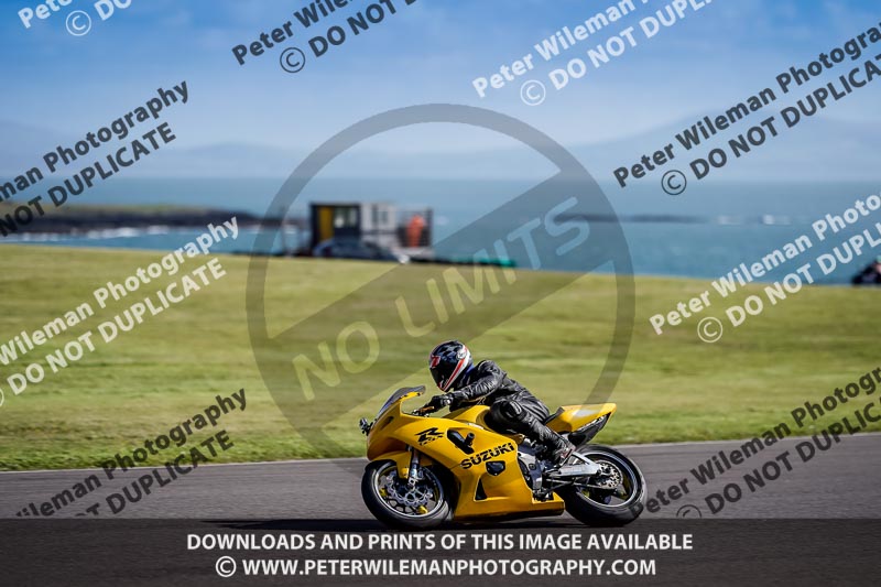 anglesey no limits trackday;anglesey photographs;anglesey trackday photographs;enduro digital images;event digital images;eventdigitalimages;no limits trackdays;peter wileman photography;racing digital images;trac mon;trackday digital images;trackday photos;ty croes
